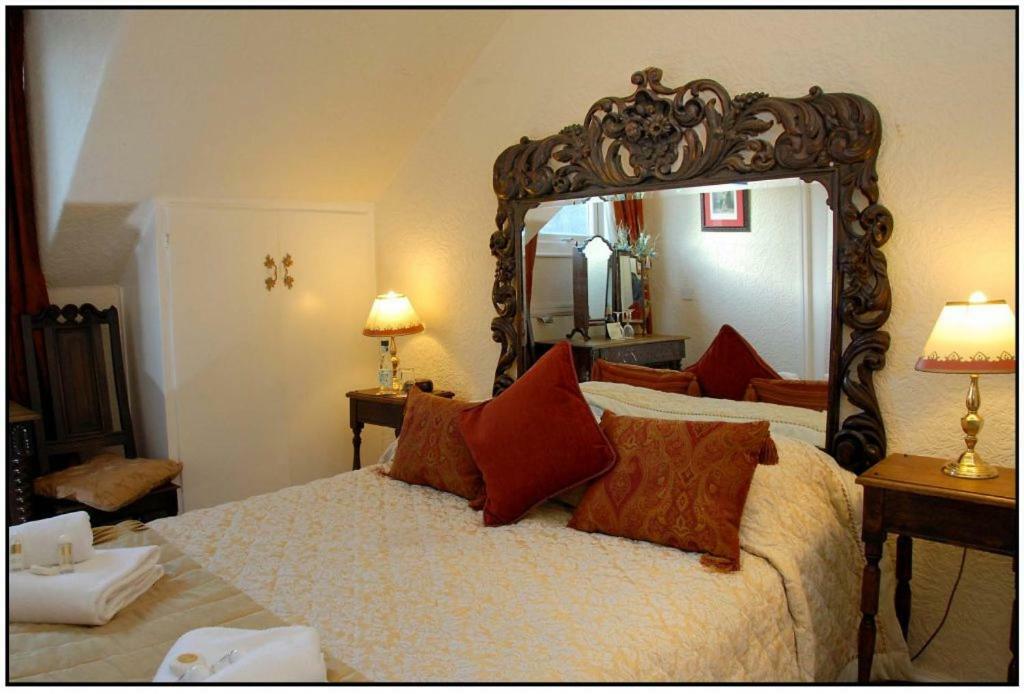 Hotel Ye Olde Nags Head à Castleton  Extérieur photo